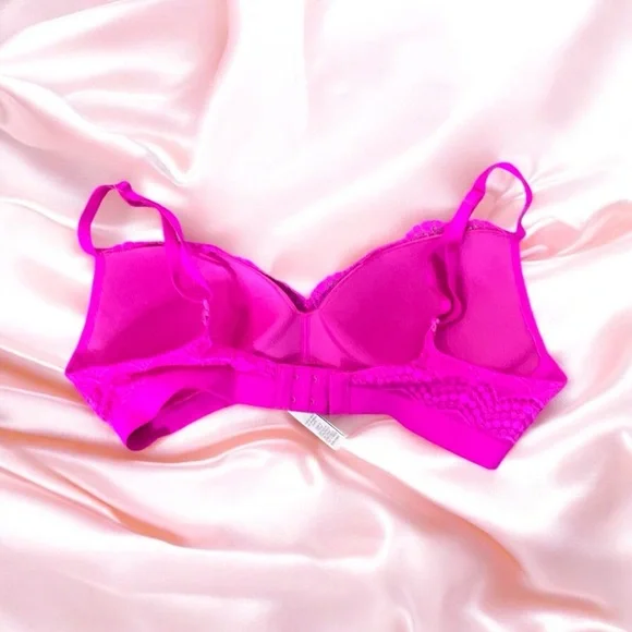 Victoria's Secret Fuchsia Lace Bralette - Picture 2 of 3